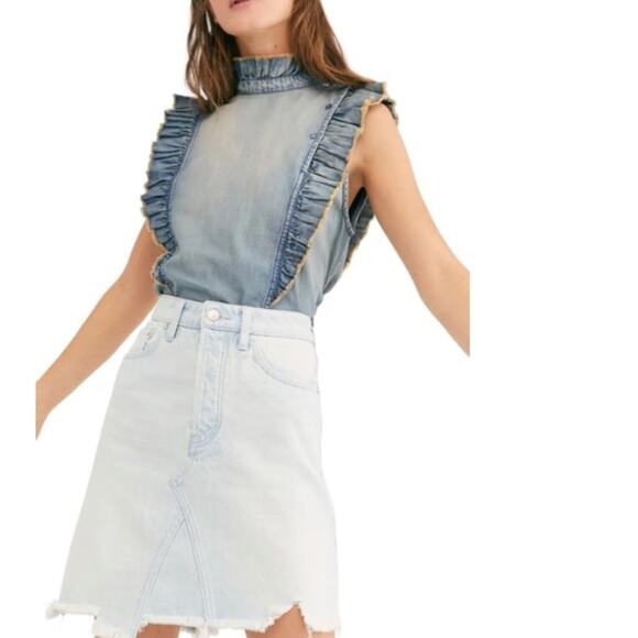 FREE PEOPLE We The Free Going Rogue Asymmetric Denim Skirt Washed Denim Size 27 - Picture 3 of 13